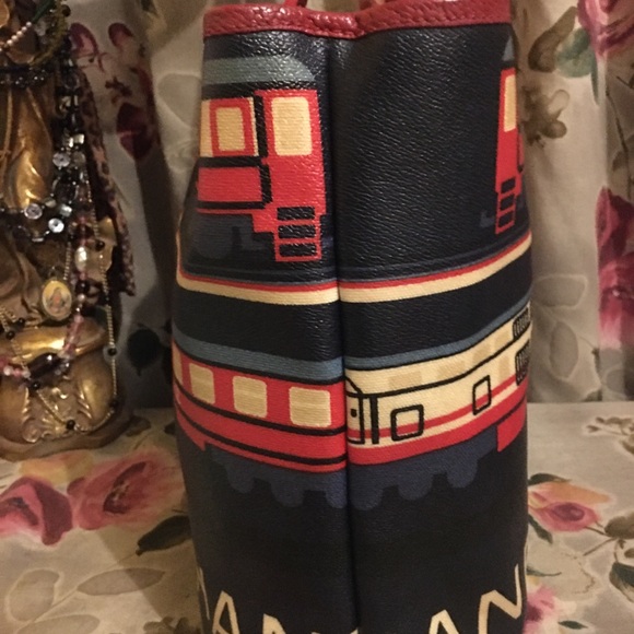 🔥CHANEL Limited Edition Graphic Art CC Monogram Bag multicolor Rare! - Picture 10 of 14